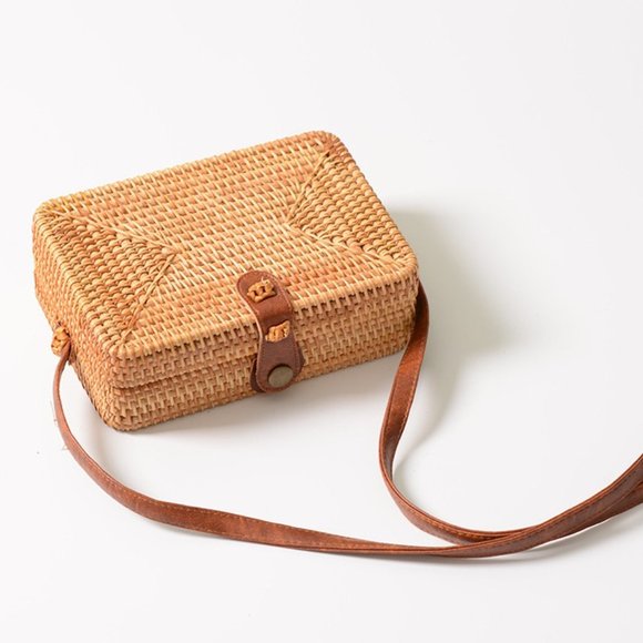 Rectangle Rattan Hand Woven Cross Body Bag - Picture 1 of 5